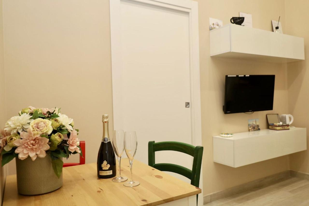 Casa Cavaliere Bed & Breakfast Naples Exterior photo